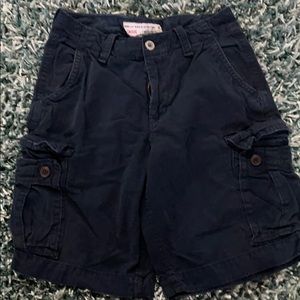 Men’s American Eagle cargo shorts
